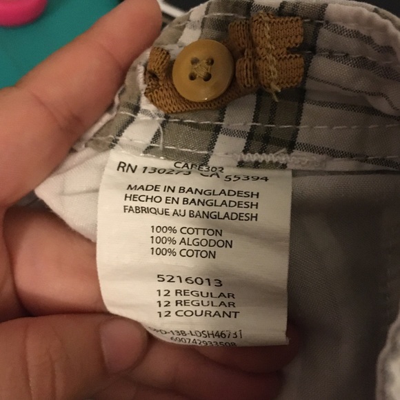 Shorts - Picture 3 of 4